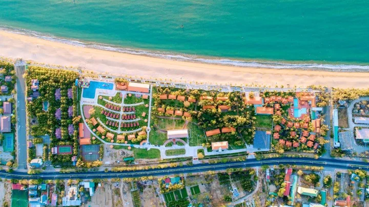 Фанранг - Тап Чам: TTC Resort Ninh Thuan - Unlimited Access to Water Park