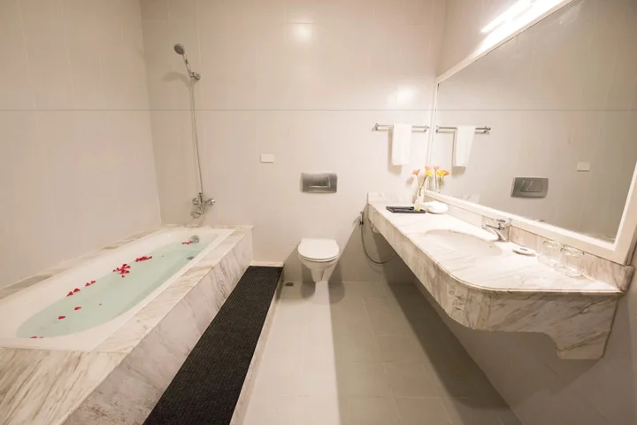Ханой: Hoa Binh Hotel