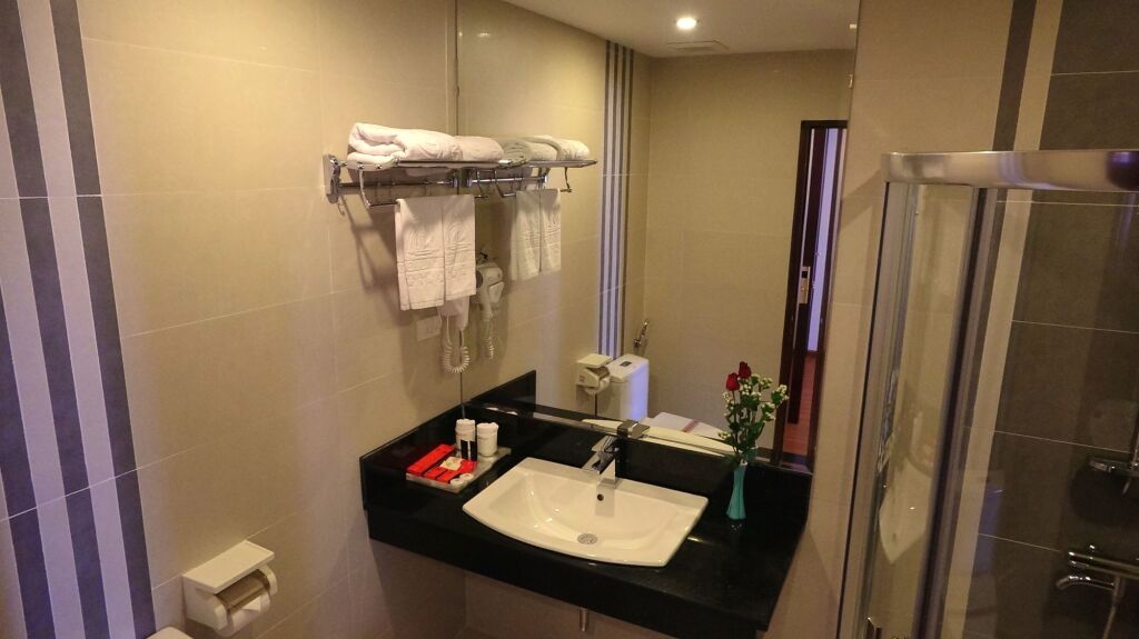 Халонг: Golden Halong Hotel