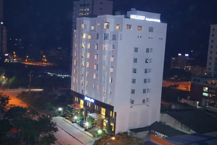 Халонг: Golden Halong Hotel