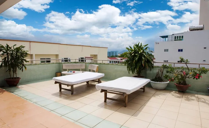 Нячанг: Golden Dragon Hotel - Rong Vang