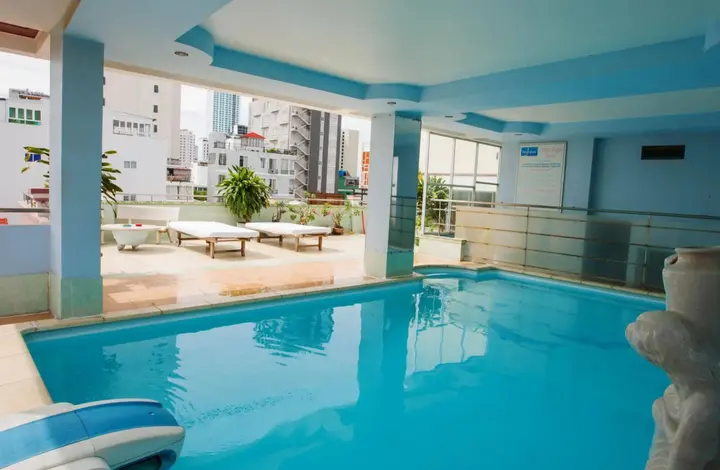 Нячанг: Golden Dragon Hotel - Rong Vang