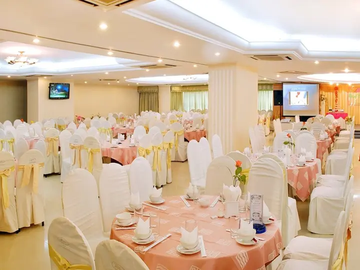 Дананг: Bamboo Green Central Hotel