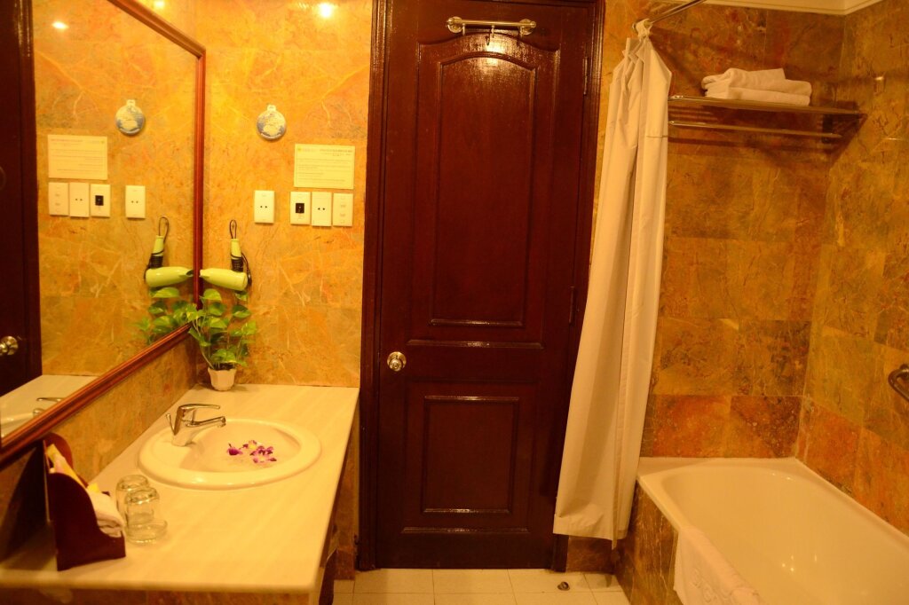 Дананг: Saigontourane Hotel