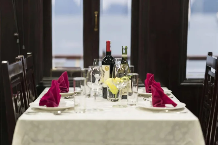 Халонг: Halong Paloma Cruise