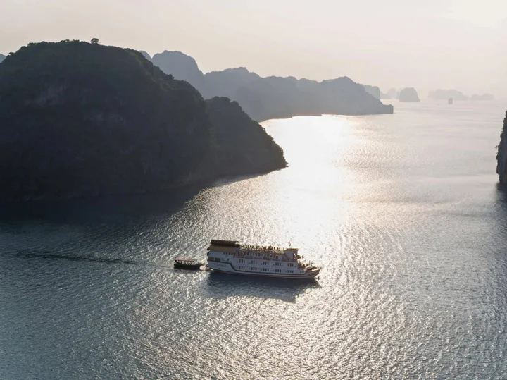 Халонг: Halong Paloma Cruise