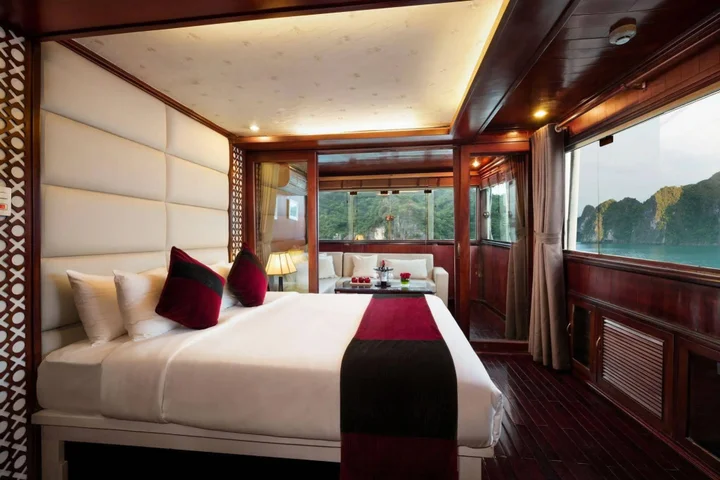 Халонг: Halong Paloma Cruise