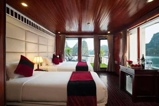 Халонг: Halong Paloma Cruise