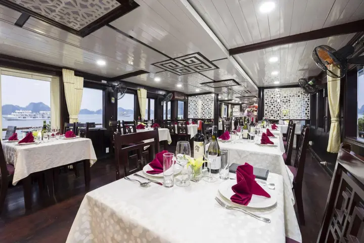 Халонг: Halong Paloma Cruise