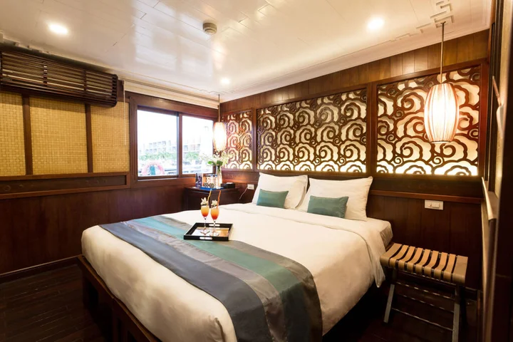 Халонг: Bhaya Halong Cruises