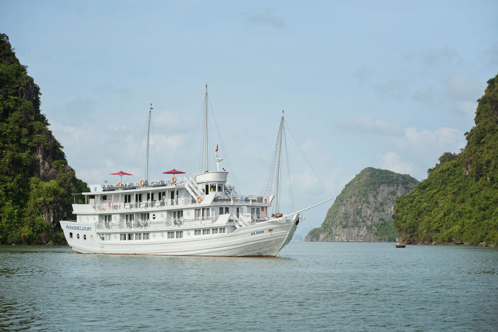 Халонг: Paradise Sails Cruise Ha Long