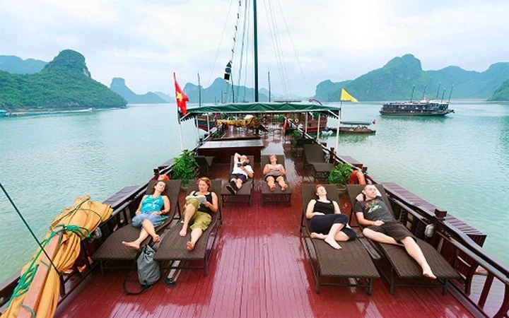 Халонг: Galaxy Classic Cruise