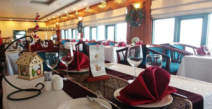 Хайфон: The Tray Hotel