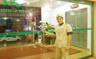 Хайфон: The Tray Hotel