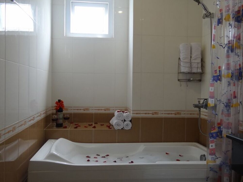 Нячанг: Cosy Hotel