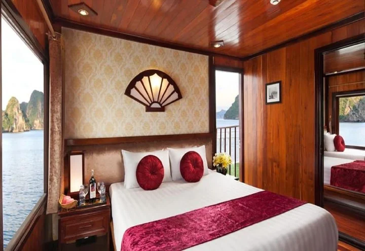 Халонг: HaLong Canary Cruise