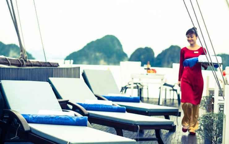 Халонг: Signature Halong Cruise