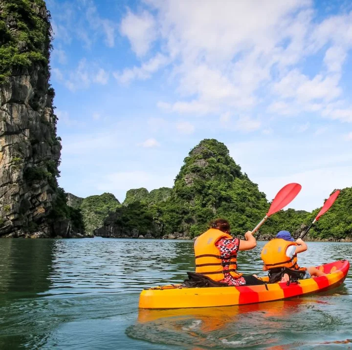 Халонг: Signature Halong Cruise