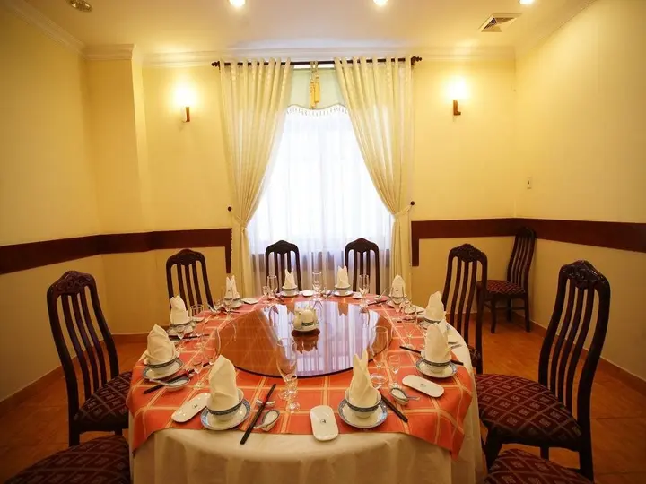 Бенче: Ham Luong Hotel