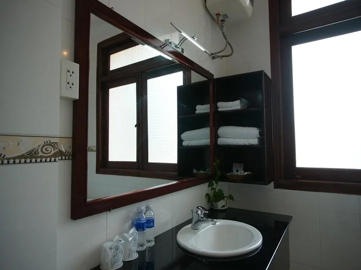 Бенче: Ham Luong Hotel