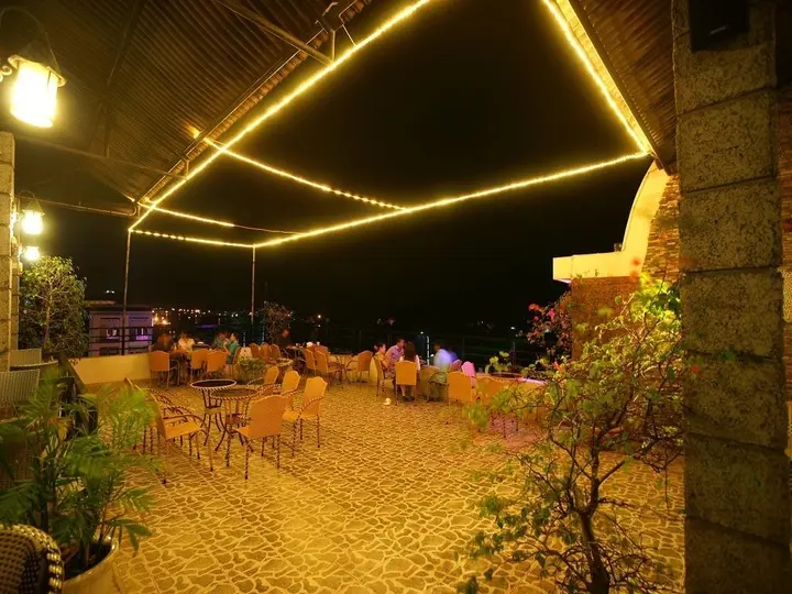 Бенче: Ham Luong Hotel