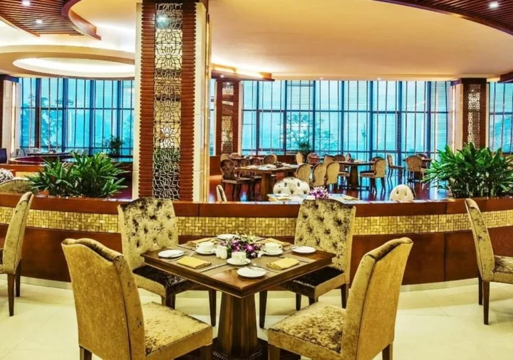 Халонг: Muong Thanh Luxury Quang Ninh Hotel