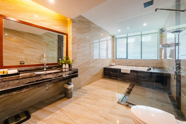 Халонг: Muong Thanh Luxury Quang Ninh Hotel