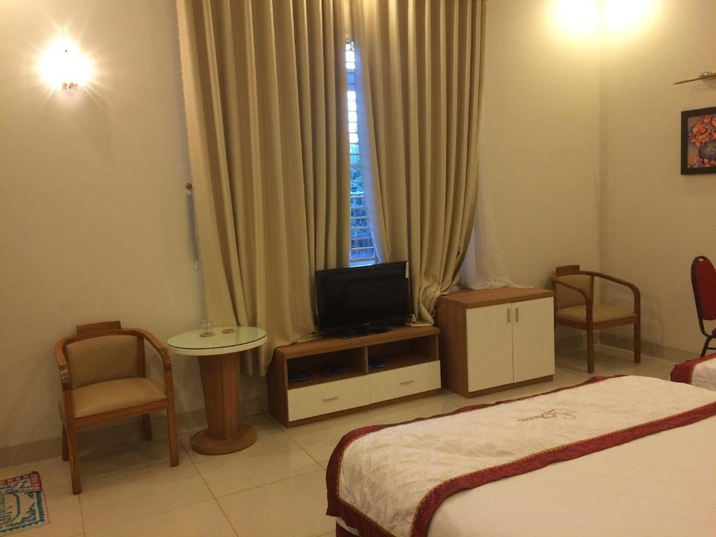 Тхузаумот: Tiamo Hotel