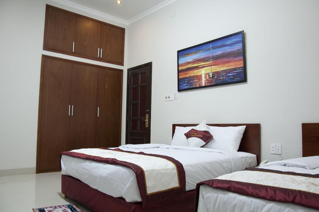 Тхузаумот: Tiamo Hotel