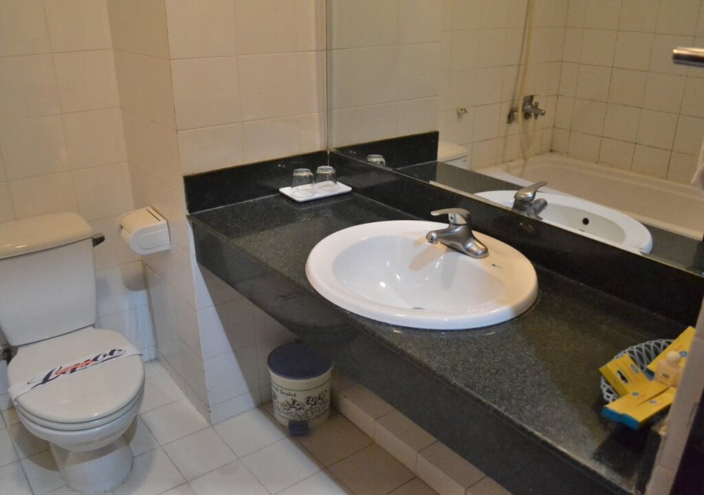 Халонг: Bach Dang Hotel