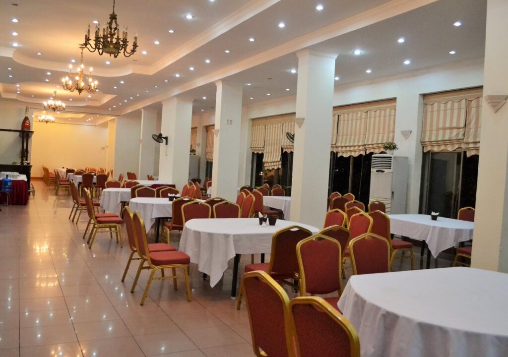 Халонг: Bach Dang Hotel