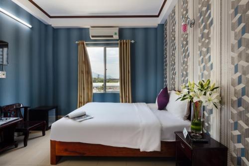 Thanh Long Hotel — фото 1