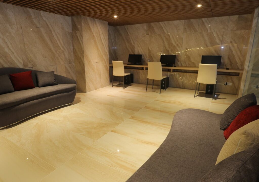 Нячанг: Nha Trang Beach Hotel