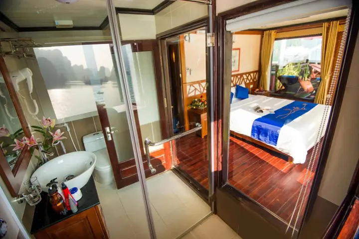 Халонг: Gray Line Halong Cruise