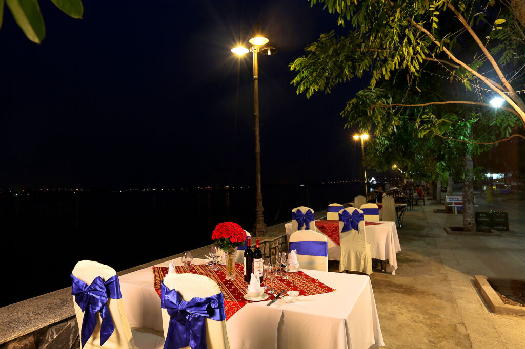 Кантхо: Van Phat Riverside Hotel