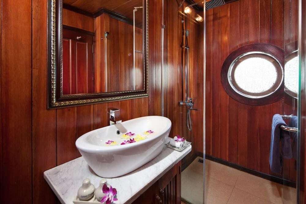 Халонг: Bellezza Boutique Cruises