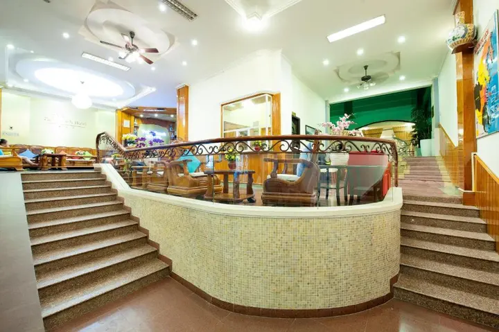 Нячанг: Palm Beach Hotel