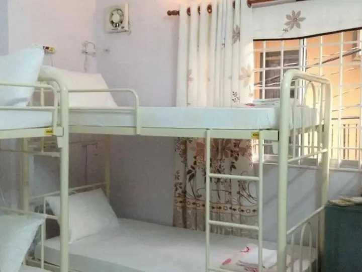 Хошимин: Long Hostel
