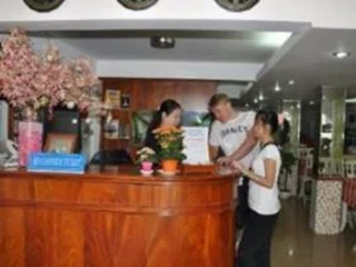 Хюэ: Vong Canh Hotel