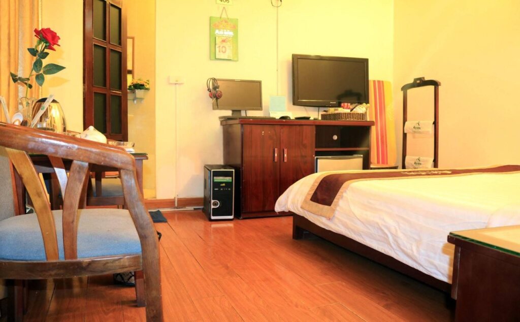 Ханой: A25 Hotel 01 Nghia Tan