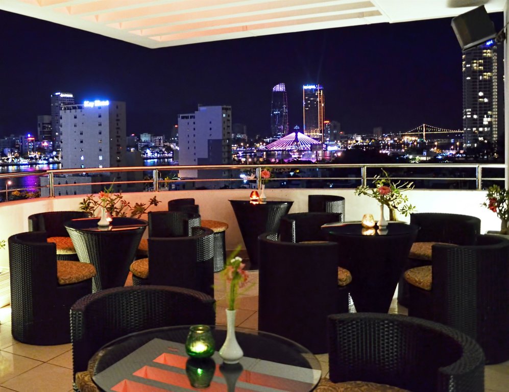 Дананг: D&C Hotel