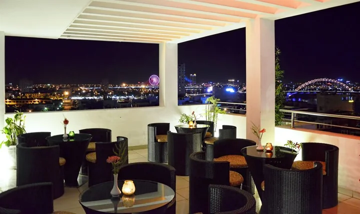 Дананг: D&C Hotel