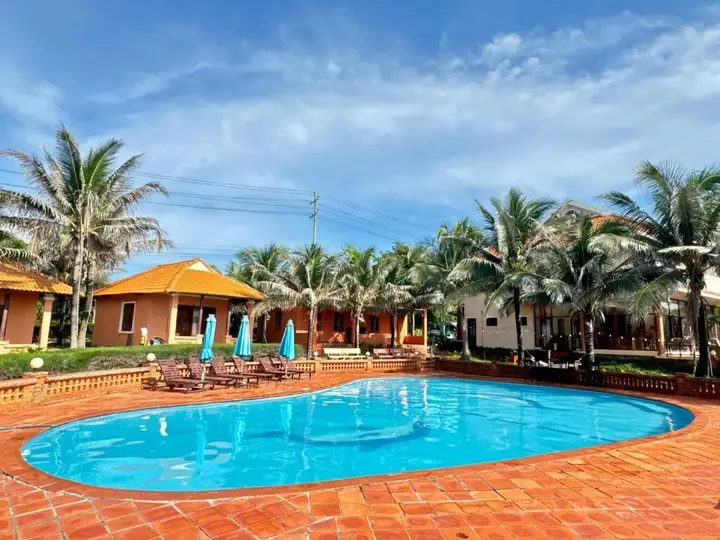 Хам Тхуан Нам: Canh Buom Xanh Resort