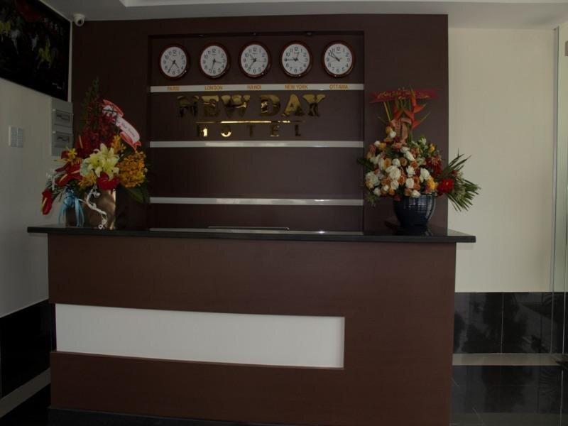 Дананг: New Day Hotel