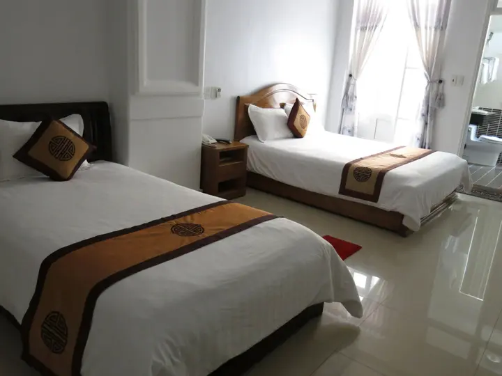 Хюэ: Tulip Hotel