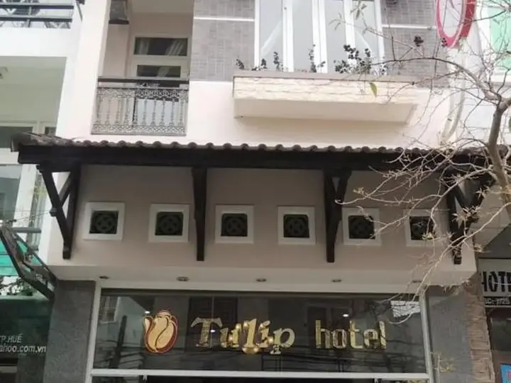 Хюэ: Tulip Hotel