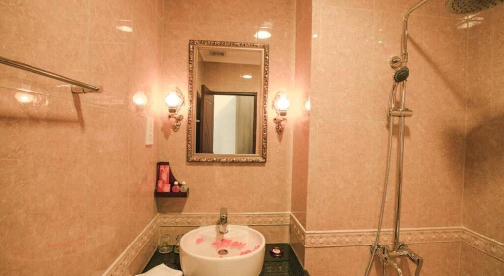Нячанг: Den Long Do Hotel & Restaurant