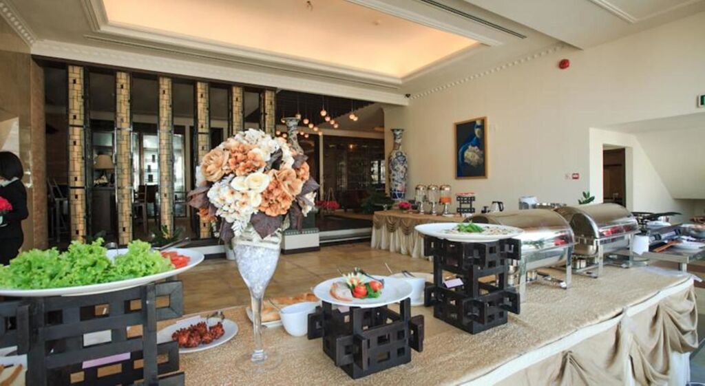 Нячанг: Den Long Do Hotel & Restaurant