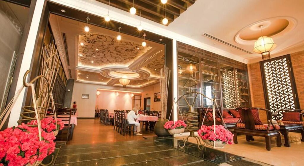 Нячанг: Den Long Do Hotel & Restaurant