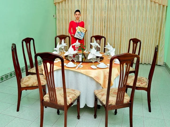 Бенче: Hung Vuong Hotel